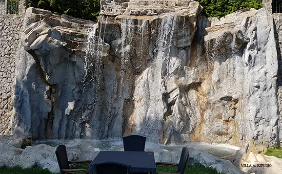 cascata giardino villa al rifugio